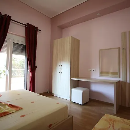 Appartement Butrinti *