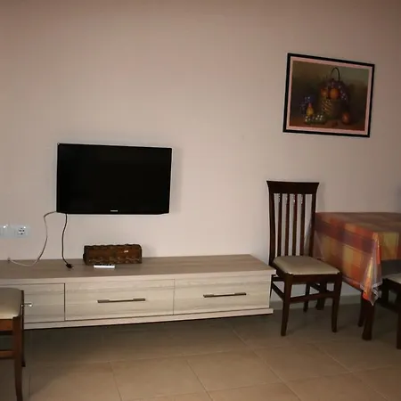 Butrinti Appartement Saranda